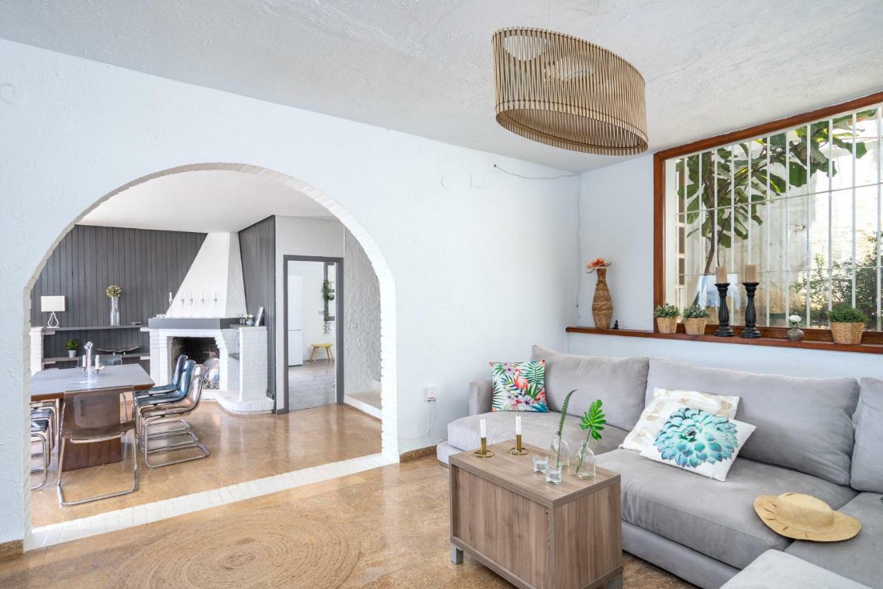 Stunning Beachclose By Costarentals - Ref 03 Villaer Fuengirola