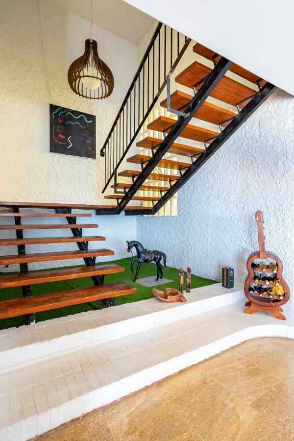 Villaer Stunning Beachclose By Costarentals - Ref 03 *