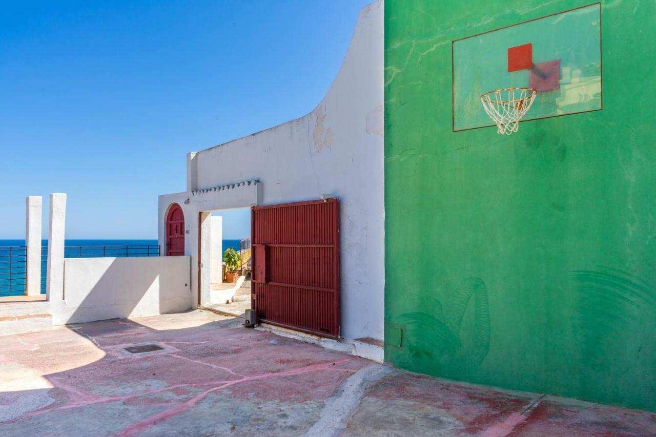 Villaer Stunning Beachclose By Costarentals - Ref 03